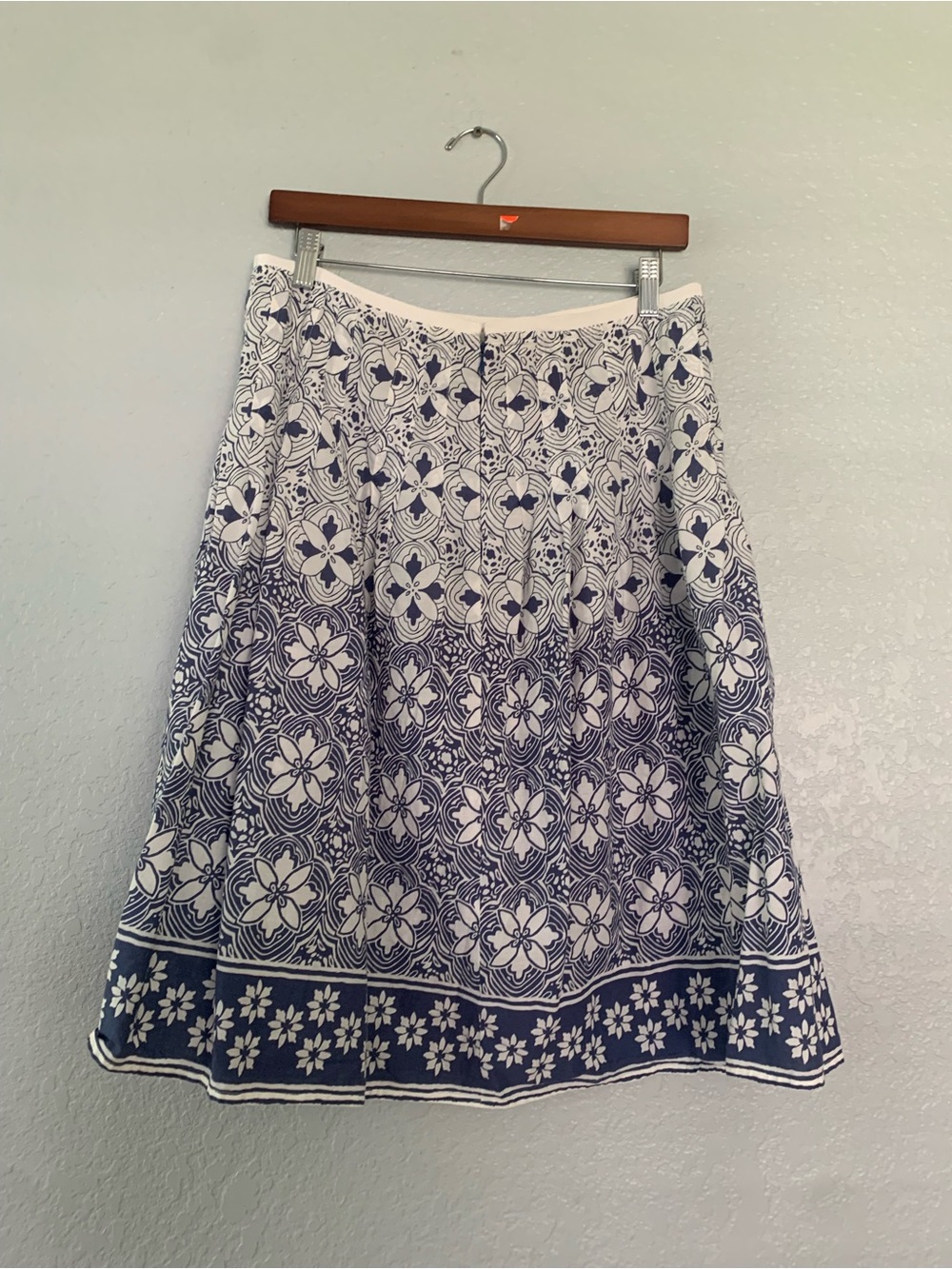 New York & Company Navy and White Floral A-Line Skirt